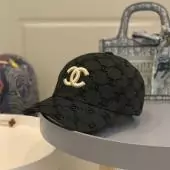 chanel casquette cc logo hiver1702